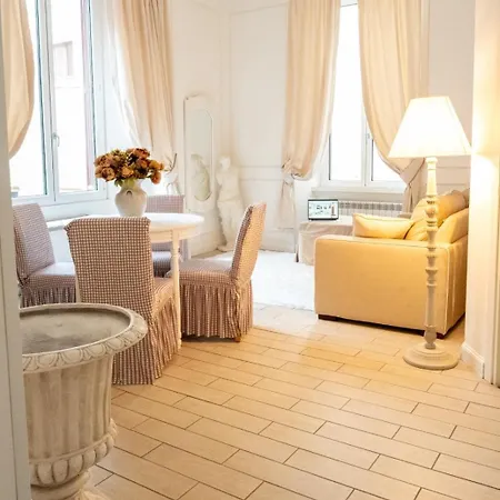 Trevi Linda Apartment- Your Italian Holidays Appartamento *