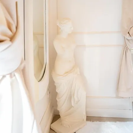 Trevi Linda Apartment- Your Italian Holidays Appartamento Roma